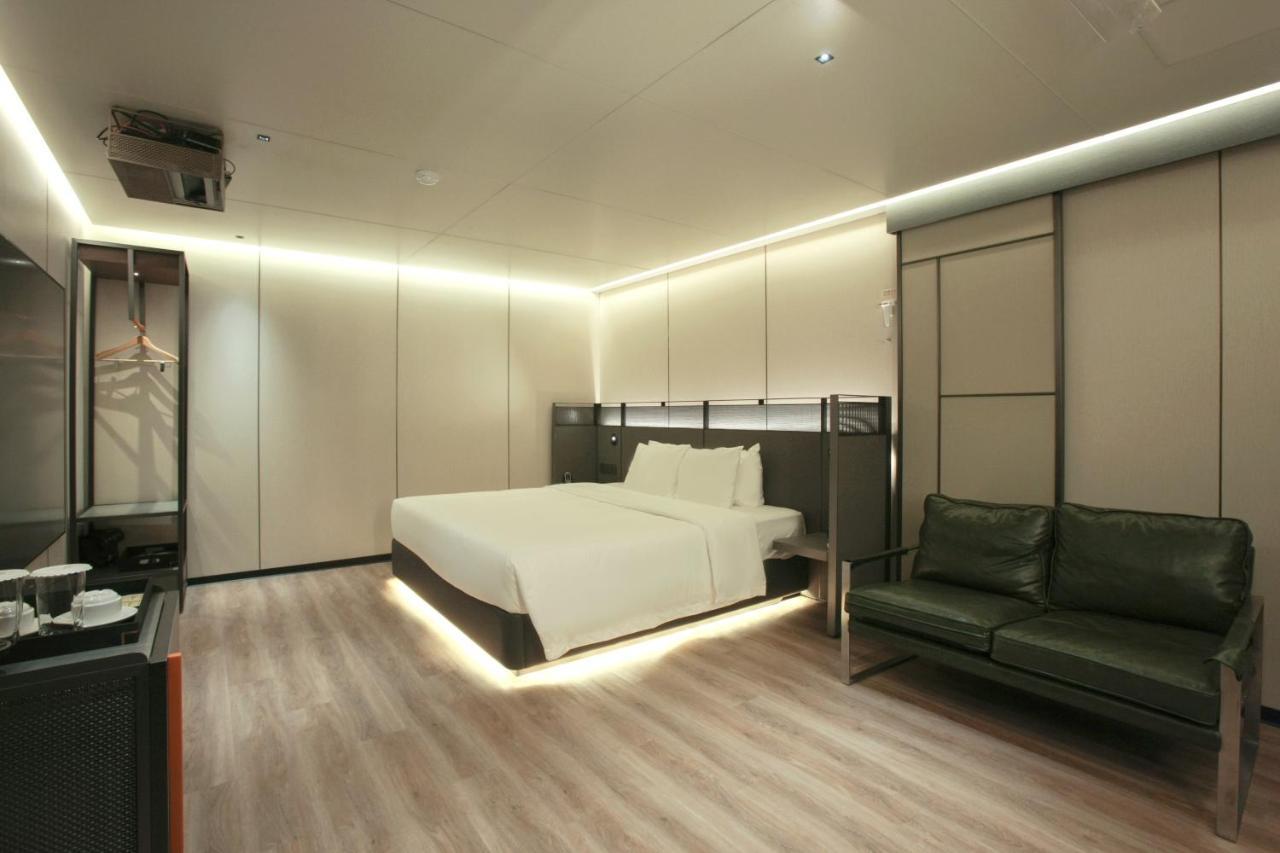 L&L City Hotel Jeju Extérieur photo